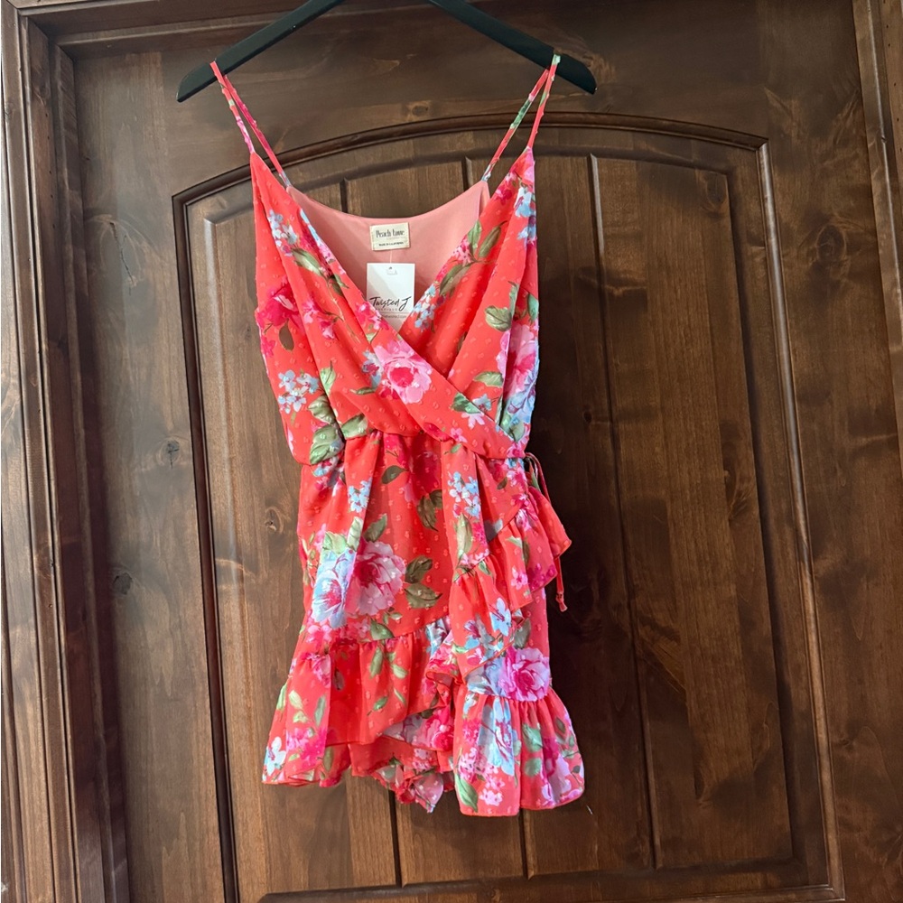 NWT Peach Lane Floral Romper